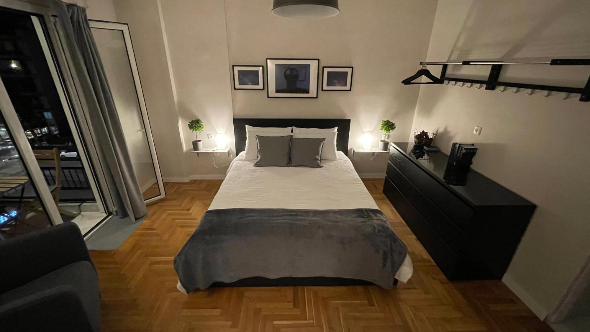 4 Newly Renovated Charming Apartments Steps From Panormou Metro Station أثينا المظهر الخارجي الصورة