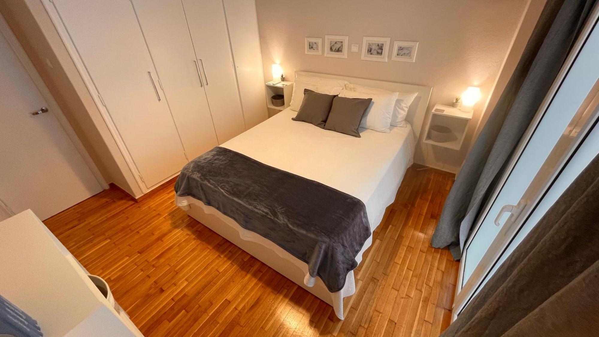 4 Newly Renovated Charming Apartments Steps From Panormou Metro Station أثينا الغرفة الصورة